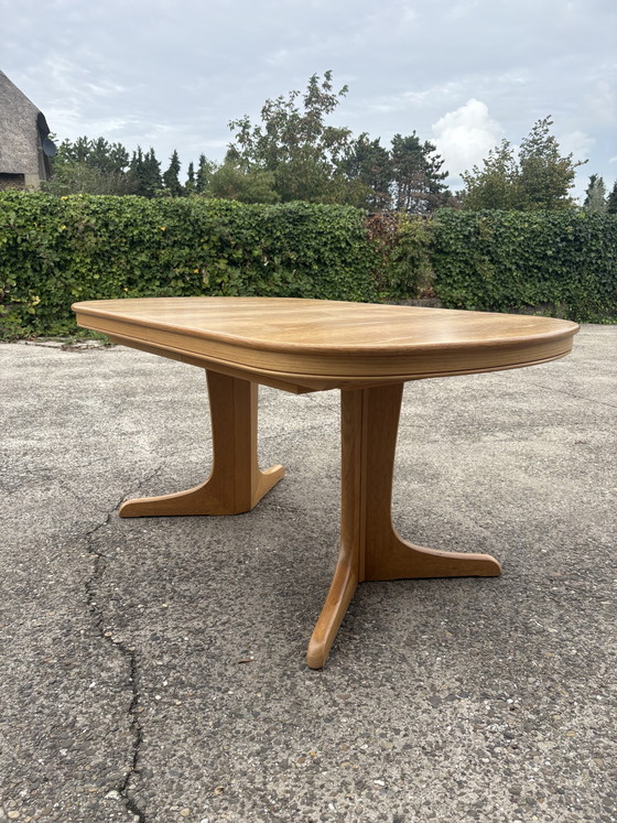 Bellissimo tavolo anni '70 – Tavoli da pranzo, Legno (photo 9 of 9)