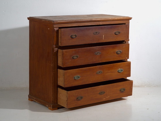 Antique Central European four-drawer chest of drawers – Central Europe, circa 1910 – Wood, Brass, Rustic (photo 26 of 40)
