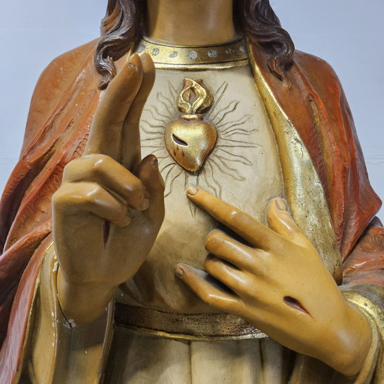 Image 1 of 2 grandes statues antiques de Jésus au Sacré-Cœur (Gerard Linssen) - 2 statues antiques de Jésus au Sacré-Cœur (1900)