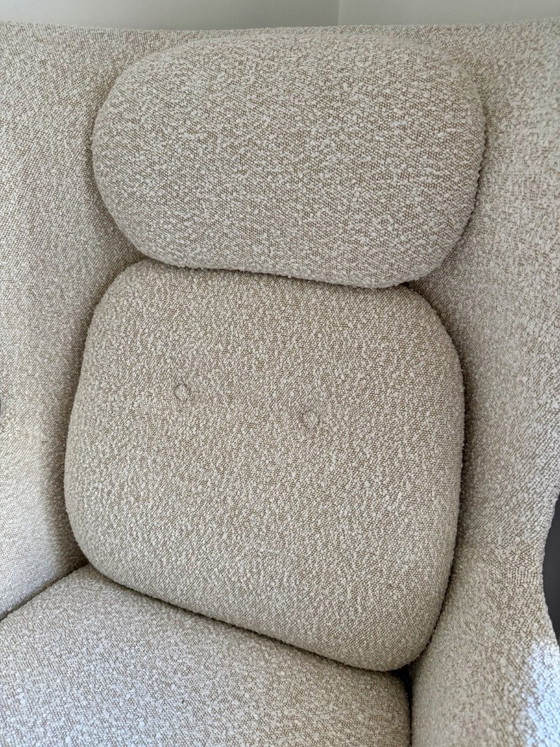 Image 1 of FRITZ HANSEN - Sillón Ro, tela bouclé, patas de aluminio