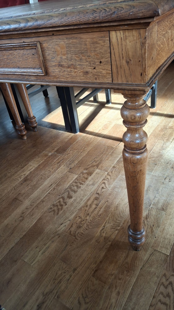 Image 1 of Mesa de comedor antigua con 6 sillas (opcional)