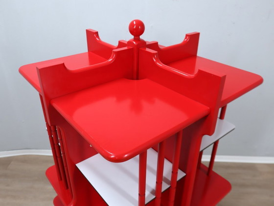 Image 1 of Bibliothèque modulaire italienne en bois massif laqué rouge, années 1960