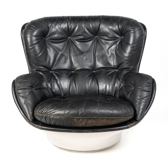 Poltrona «Karaté» e pouf di Michel Cadestin per Airborne, c.1970 – Sedie e poltrone, Leather, Fiberglass (photo 2 of 12)