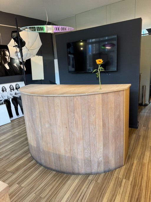 Presentation counter for shop or man cave.