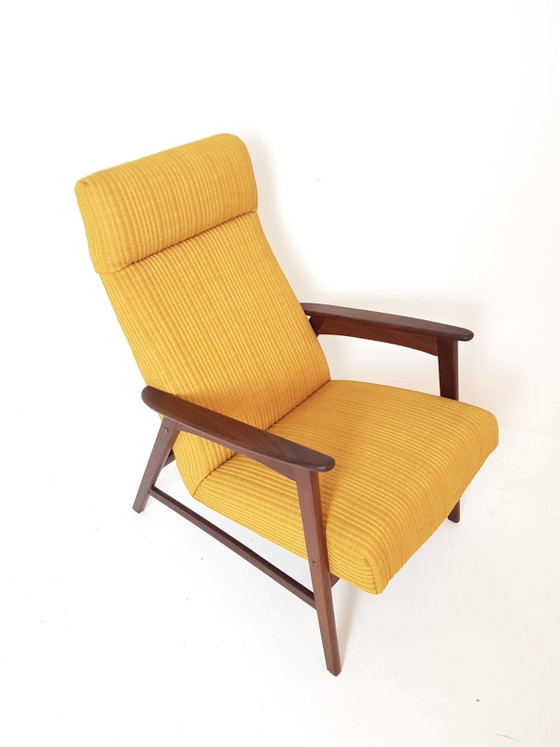 Vintage Deense Fauteuil Nieuw Gestoffeerd Kvadrat Febrik – Polyester, Wood (photo 5 of 11)