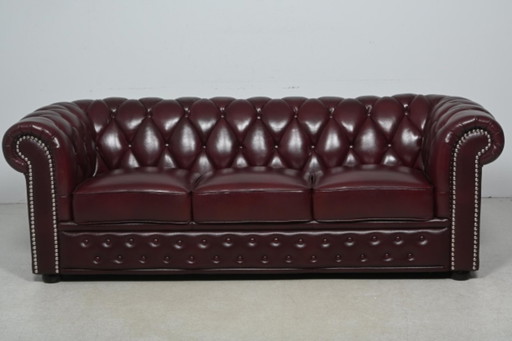 Canapé Chesterfield vintage 3 places en cuir bourgogne - structure en teck, années 60