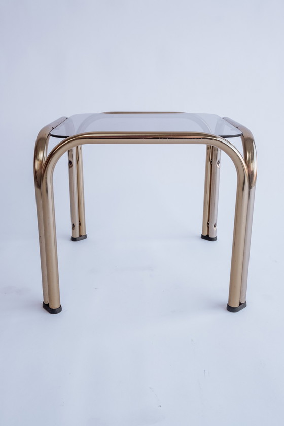 Image 1 of Tavolino laterale quadrato in ottone vintage e vetro