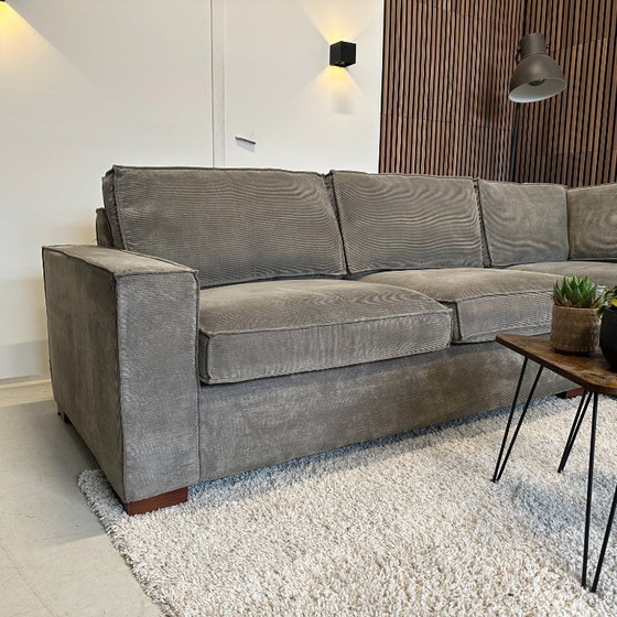 Image 1 of Ecksofa aus Holz, gerippter Stoff, 283 x 197 cm