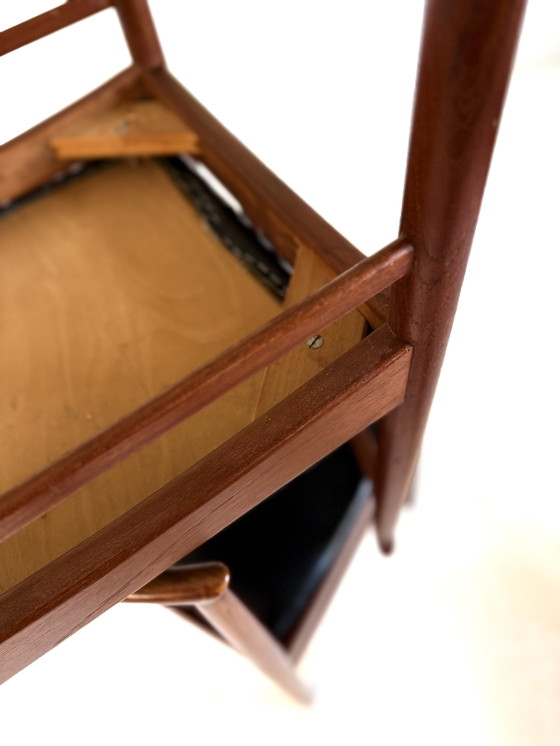 Image 1 of Ensemble de 6 chaises de salle à manger danoises vintage des années 60