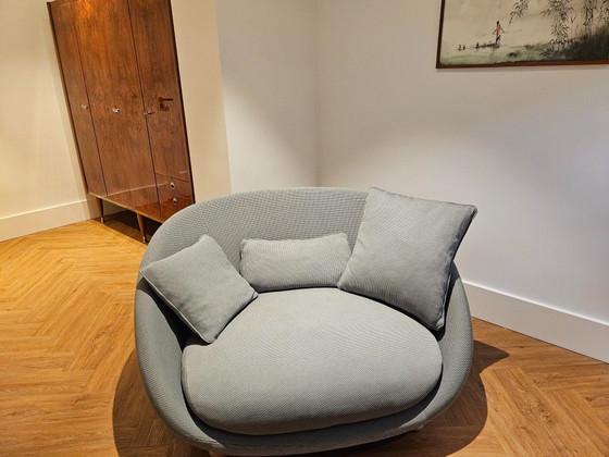 Image 1 of Moooi Love Sofa (Trickle, Dust, Whitewash)