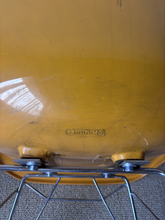 Sedia a dondolo vintage Houtoku/Artifort – Sedie a dondolo, Fiberglass (photo 3 of 5)