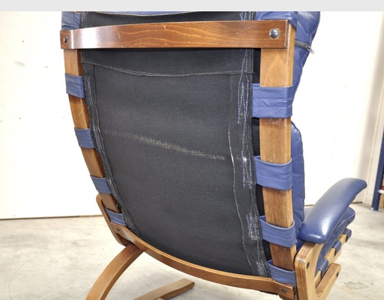 Image 1 of Poltrona ingmar relling in pelle blu