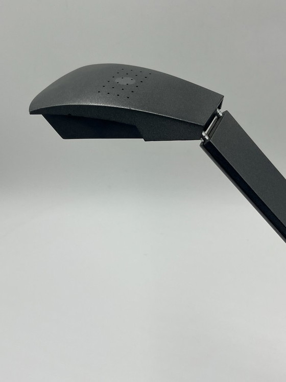 Massive Teleskop-Halogen-Schreibtischlampe, Schreibtischlampen, Metall, Kunststoff, Grau, Modern (Foto 3 von 15)