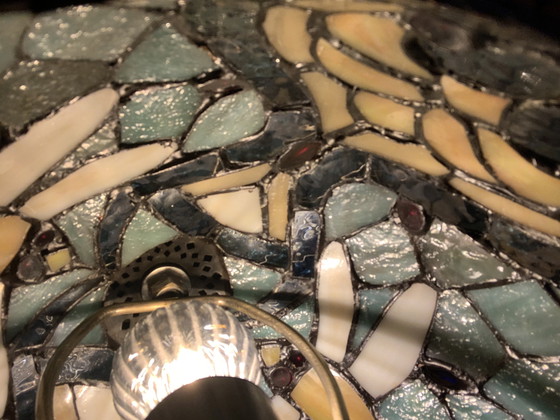 Image 1 of Tiffany style tafel lamp 