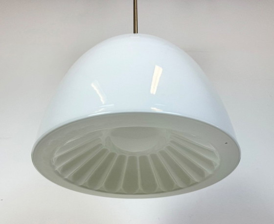 Image 1 of Vintage Chandelier with Milk Glass from Elektrosvit, 1960s