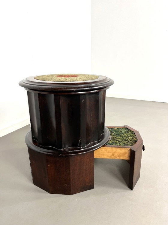 Image 1 of Antieke 19e-eeuwse Victoriaanse mahoniehouten toiletpot met opstapje