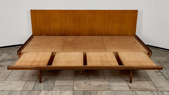 Art Déco Sofabed by Jindřich Halabala for UP Závody, 1950s, Czechoslovakia – 3-5 seaters, Textile, Wood (photo 8 of 17)