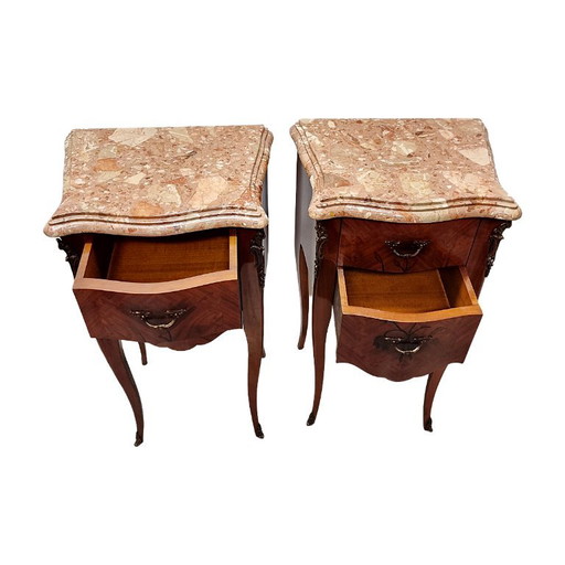 Tables de nuit classiques de style Louis XV français, années 70