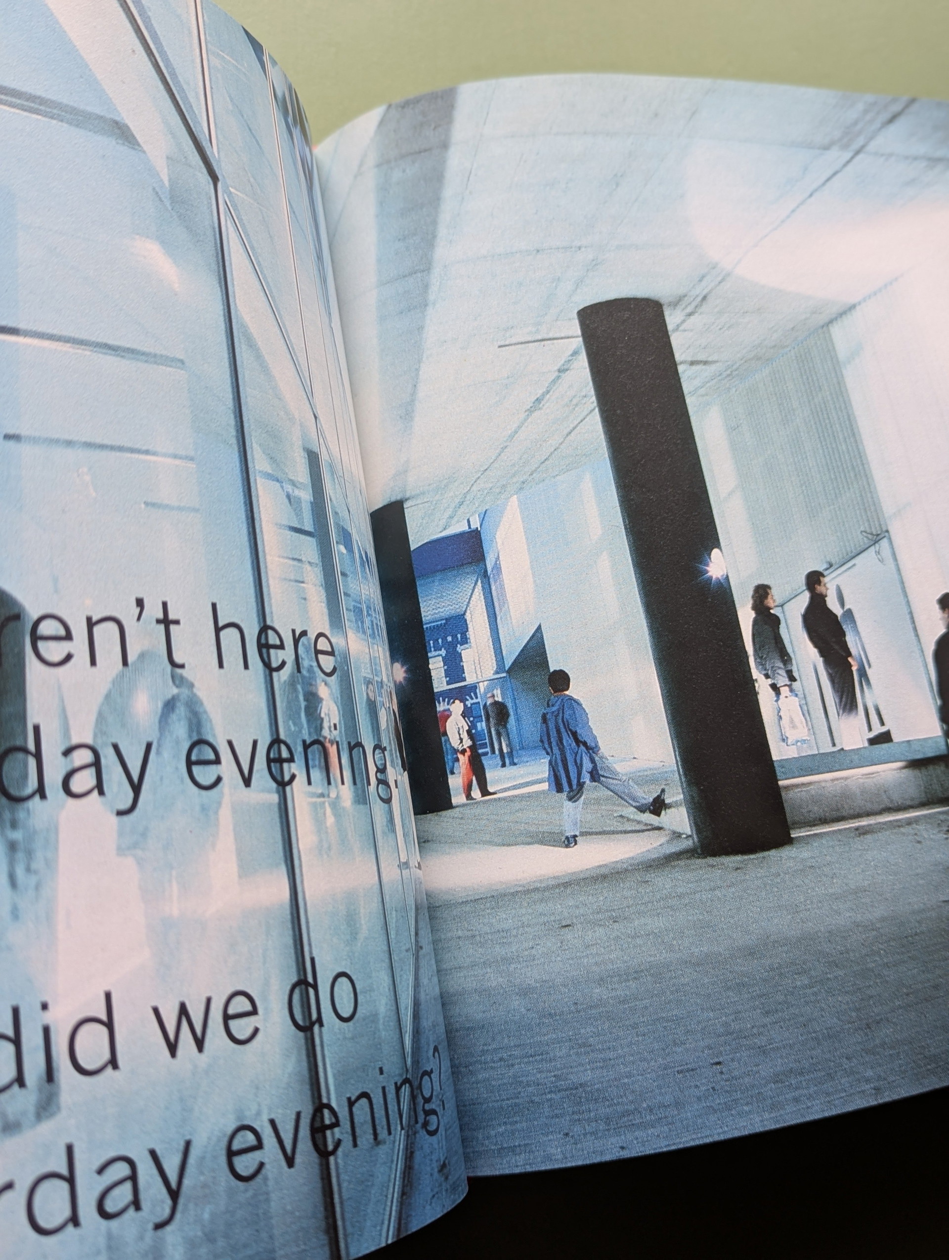 S,M,L,XL by O.M.A Rem Koolhaas and Bruce Mau, 1995 | €150 | Whoppah