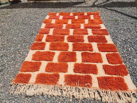 Large Moroccan Berber rug in orange and ecru wool, 400 x 300 cm. – Rugs & carpets, Cotton (photo 6 of 10)