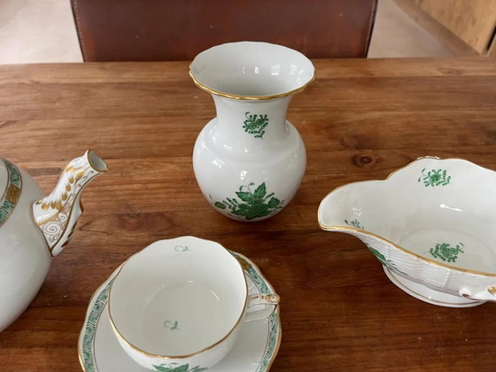 Image 1 of Gorgeous Herend Hungary Apponyi Chinese Bouquet Green Complete Dinner, Breakfast and Tea/Coffee Service Set – 6 Place Settings