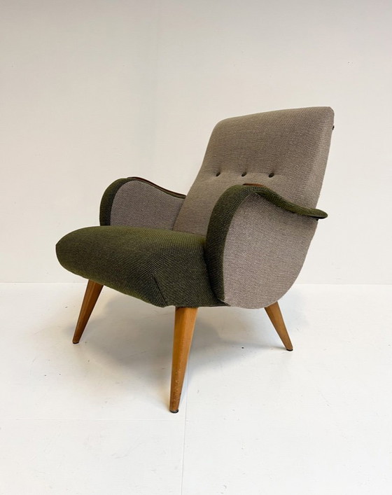 Image 1 of Poltrona di design vintage con braccioli in legno, anni '60
