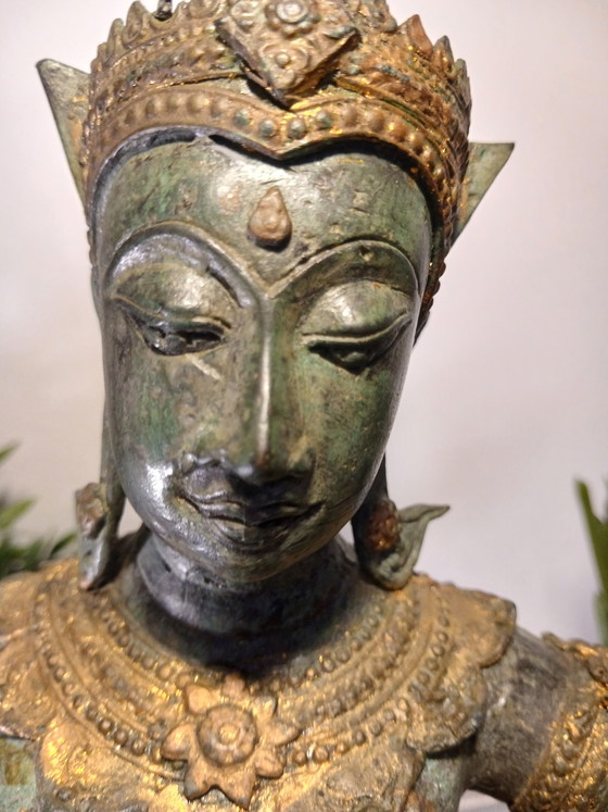 Grande statue ancienne en bronzeet feuille d'or Thaïlande et poinçon début 20e sur socle forêt mythique (photo 8 of 15)