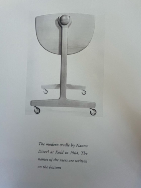 Image 1 of Designwiege Nanna Ditzel Re-Edition 2011