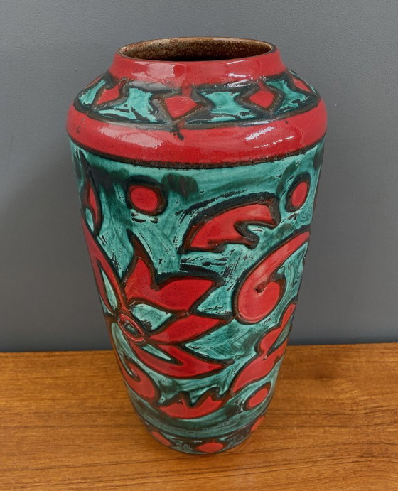 Image 1 of Large vase in red and green by Scheurich west germany model 517-45