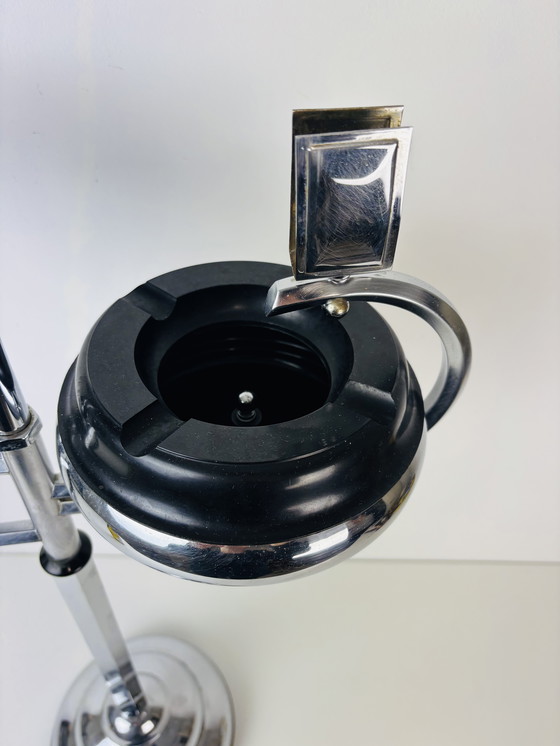 Image 1 of Vintage Art deco chrome staande asbak rooktafel