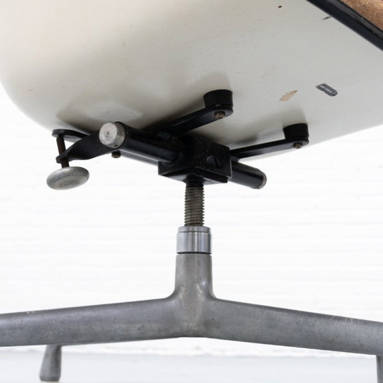 Eames Loose Cushion Fauteuil Herman Miller 70's – Fiberglass (photo 13 of 14)