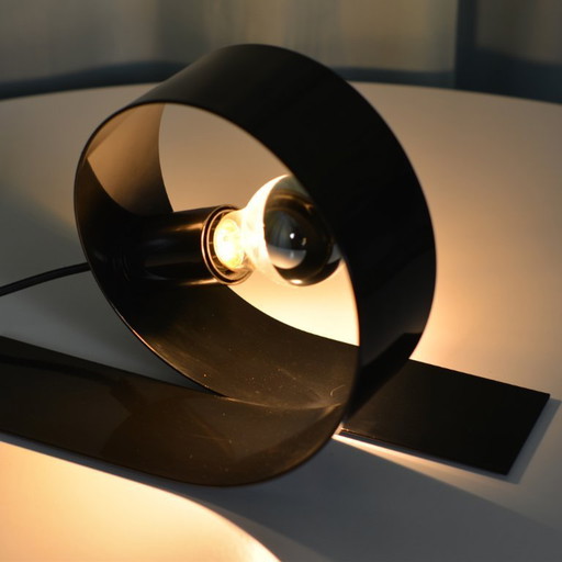1x Rondo loop table light