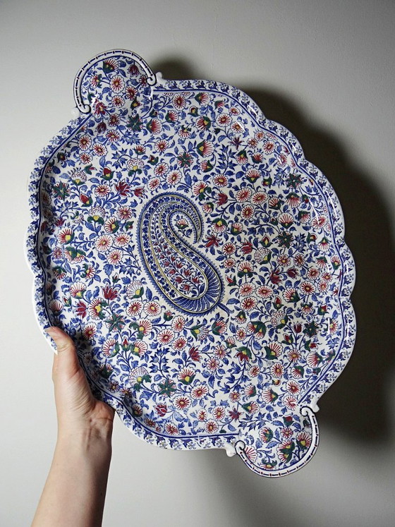 Image 1 of Belangrijk antiek Gien faience dienblad, 1875-1885, met kasjmierpatroon.