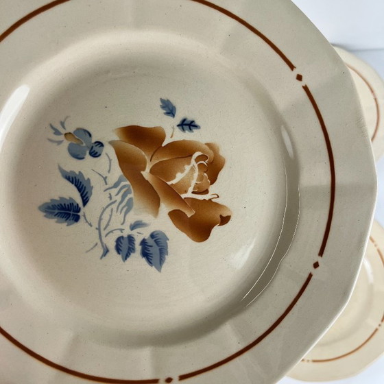 Image 1 of Set of 4 Sarreguemines dessert plates with floral motif, first half of the 20th century