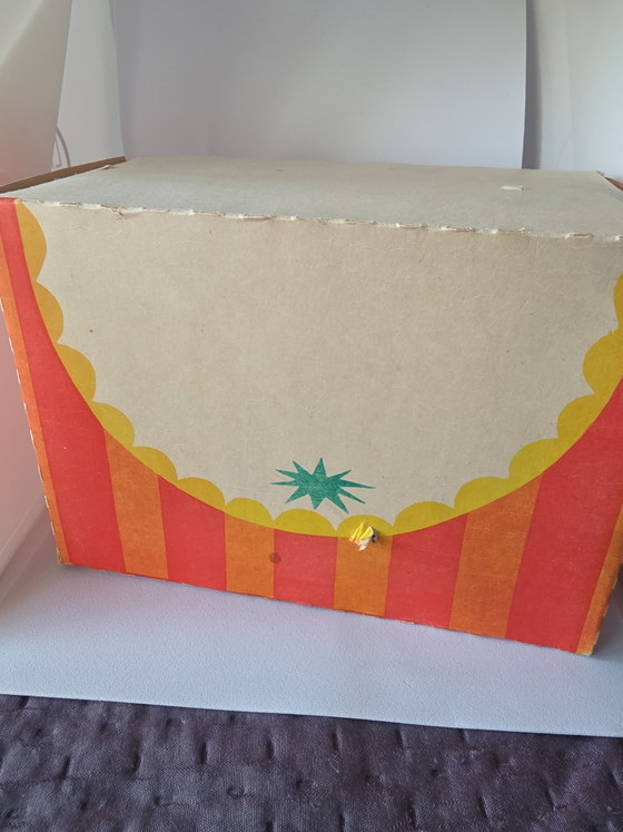 Juguete antiguo de hojalata de cuerda con forma de carruaje de caballos y payaso de la URSS, con caja - (photo 3 of 10)