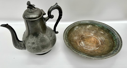 Antikes Zinn-Set mit Schale und Kanne, fein graviert, ca. 19. Jh.
