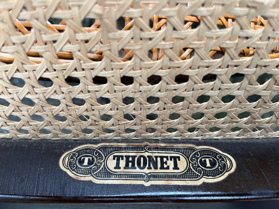 Image 1 of 6 Thonet 214/215 chairs and dining table with 2 intermediate leaves