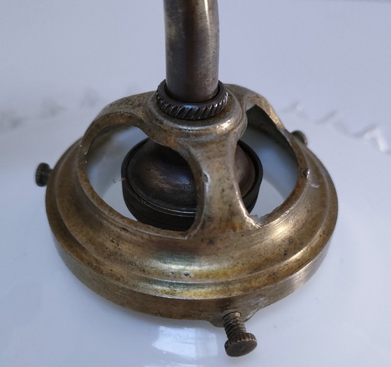 Image 1 of Opalen wandlamp, messing en porselein, begin 20e eeuw