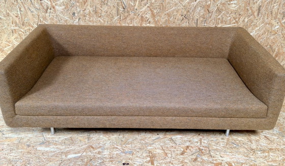 Image 1 of Canapé design œil