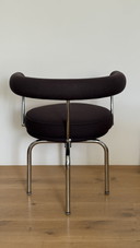 Chaise pivotante LC 7