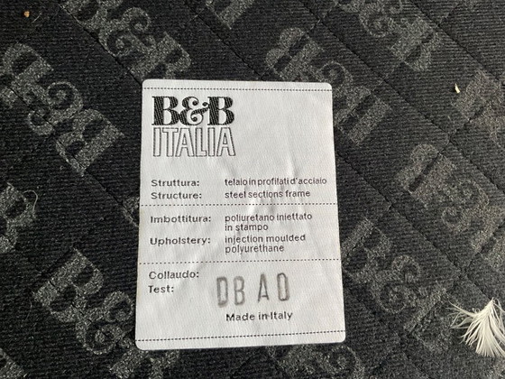 Image 1 of Divano Lounge B&B Italia