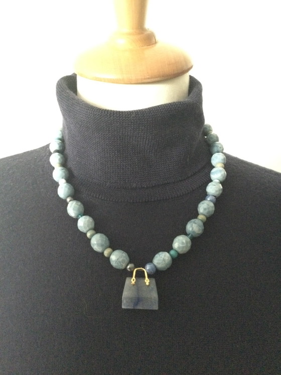 Image 1 of New necklace with blue vintage beads and a small agate bag as a pendant