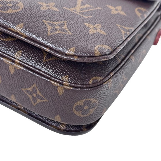 Louis Vuitton Pochette Métis – Crossbody bags, Calfskin (photo 3 of 12)