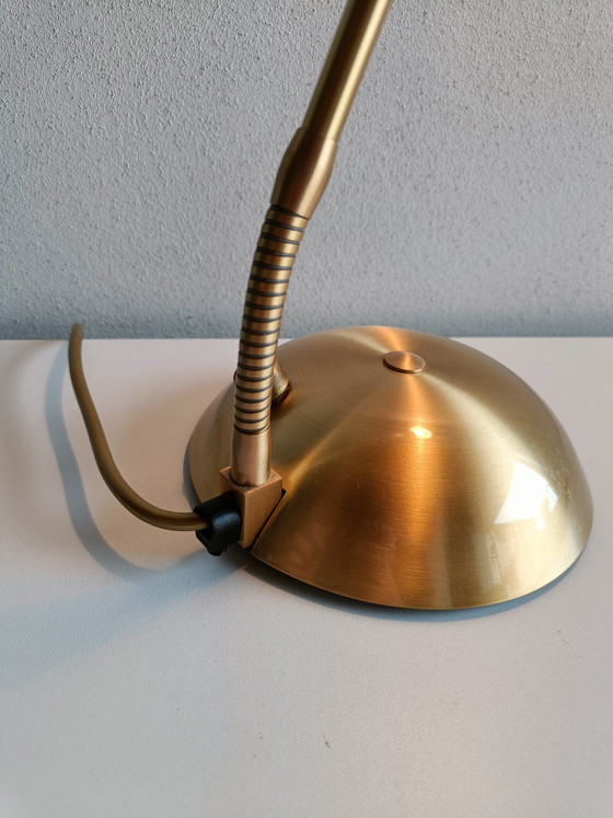 Image 1 of Italiaanse messing bureaulamp met verstelbare kap, minimalistisch design, jaren 80/90