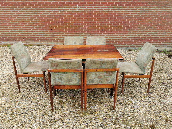 Image 1 of 6 sedie da pranzo vintage e tavolo allungabile di Fristho