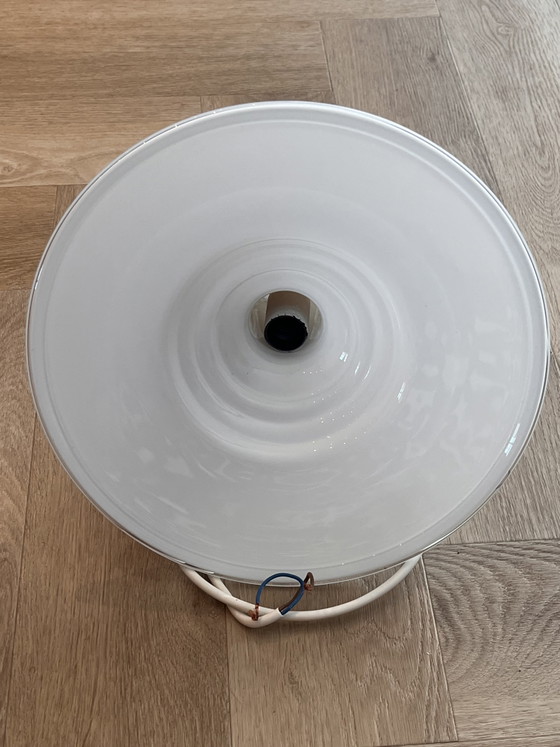 Lampada a sospensione Holmegaard Mythos "Sidse Werner" dal design vintage danese in vetro opale (photo 5 of 9)