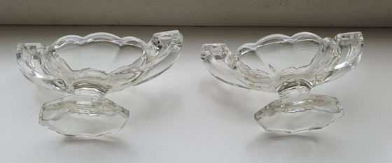 Image 1 of 2 saliere in vetro Chippendale