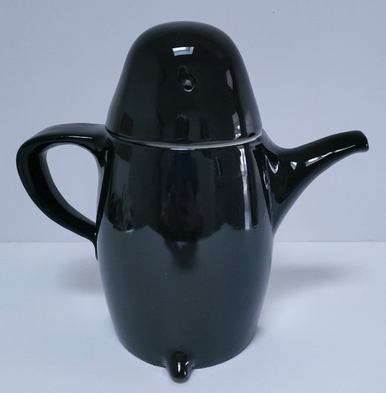 Image 1 of P&K earthenware penguin teapot from the 70s