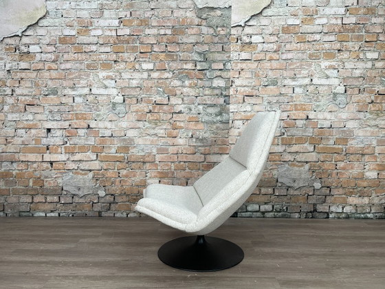 Image 1 of Artifort F510