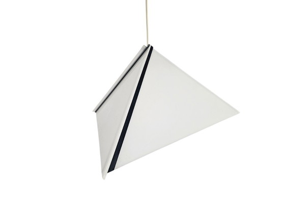 Image 1 of Pola - Harco Loor stijl - triangle - driehoek - kunststof design - post modern - 80s